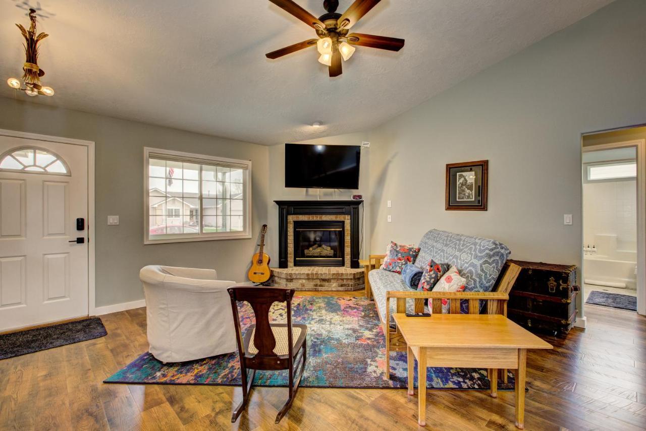 Hello Dolly! 3 Beds, 2 Bath, 2 Tv'S, Fireplace, Quiet Neighborhood In Star, Id Minutes From Walking Trails And River Views Eagle Ngoại thất bức ảnh